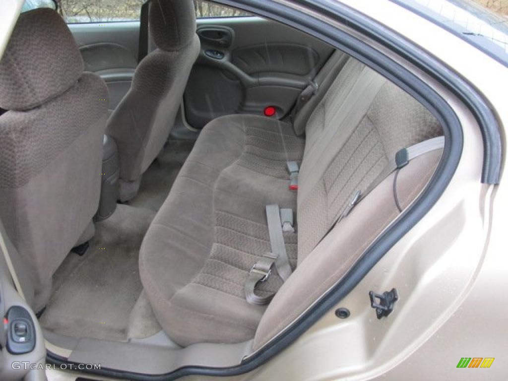 Dark Taupe Interior 2002 Pontiac Grand Am SE Sedan Photo #46490007
