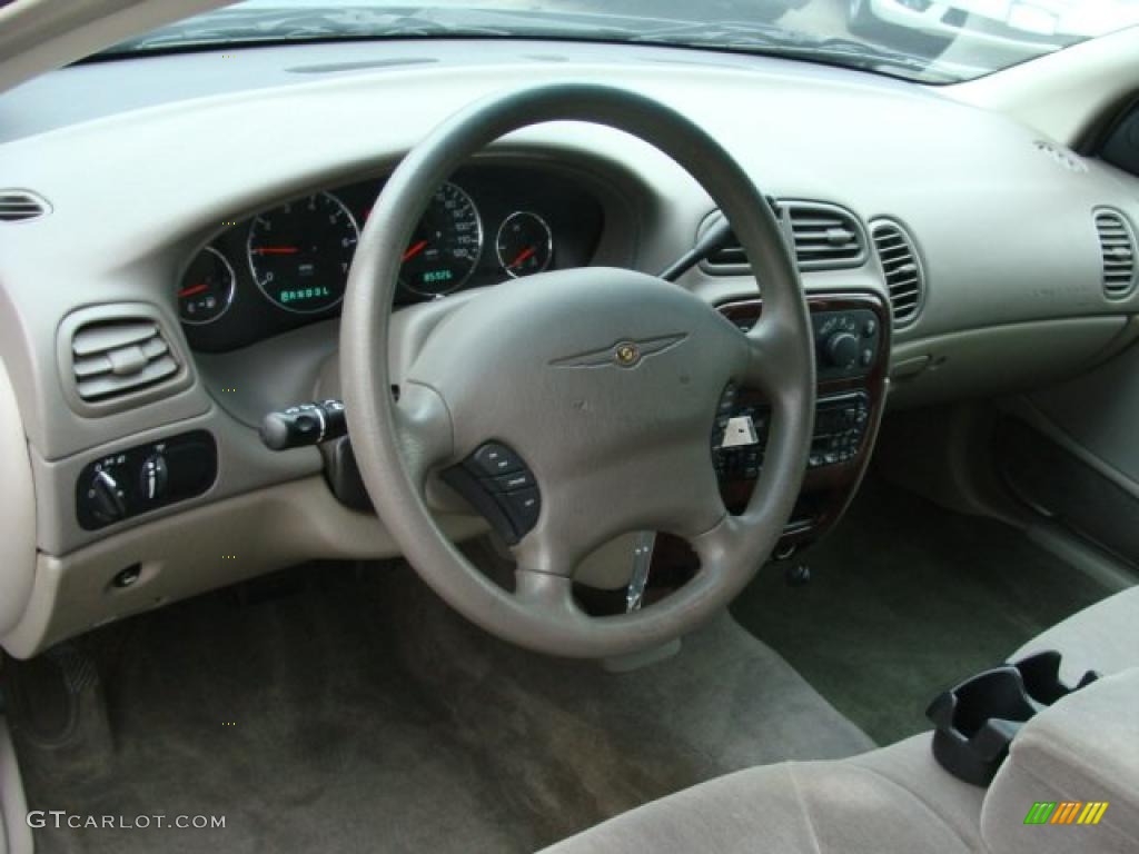 2002 Chrysler Concorde LX Dark Slate Gray Dashboard Photo #46490766