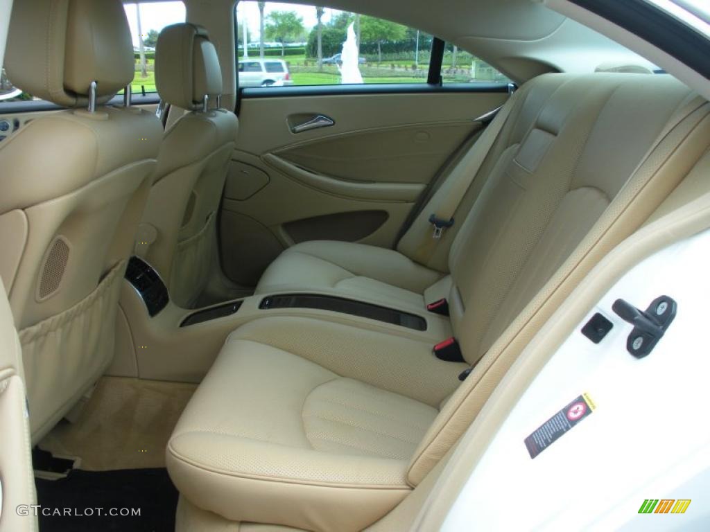 2007 CLS 550 - Arctic White / Cashmere photo #13