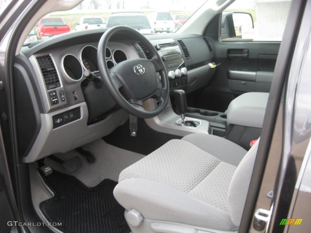 2011 Tundra Double Cab 4x4 - Magnetic Gray Metallic / Graphite Gray photo #11