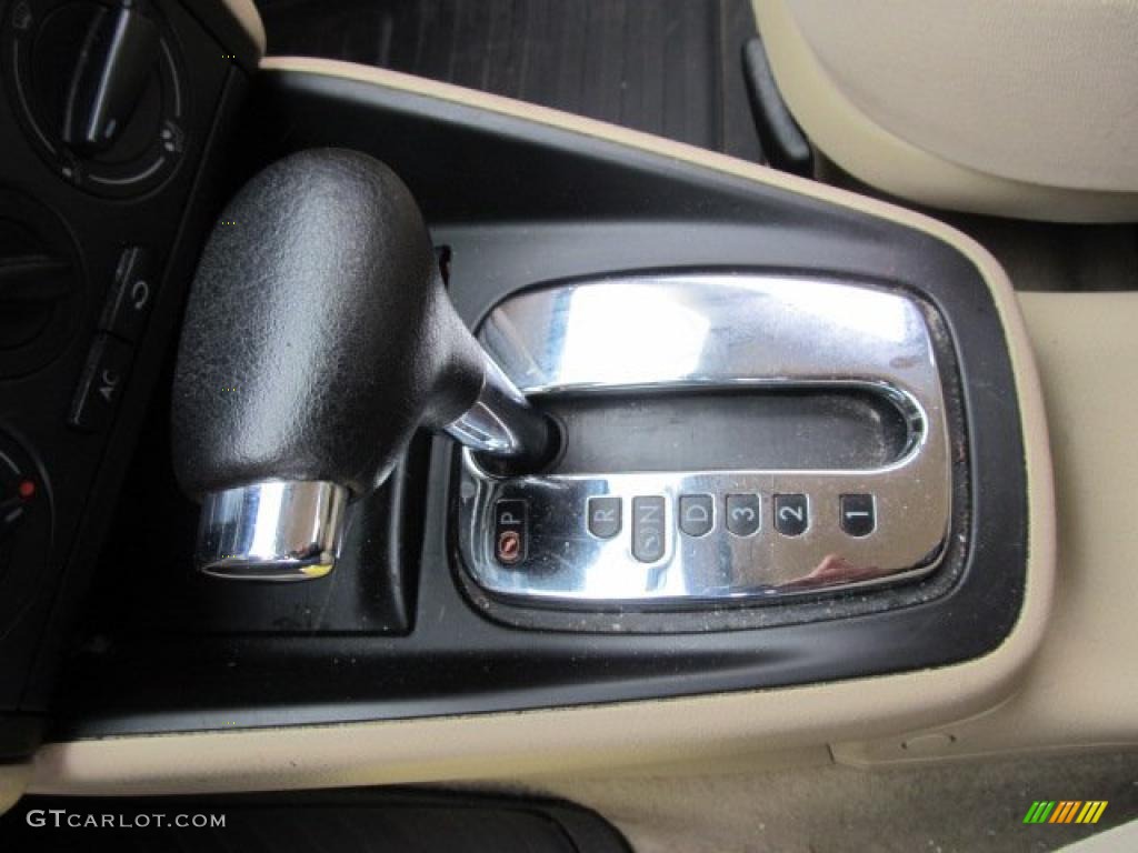2000 Volkswagen Jetta GLS Sedan 4 Speed Automatic Transmission Photo #46492809