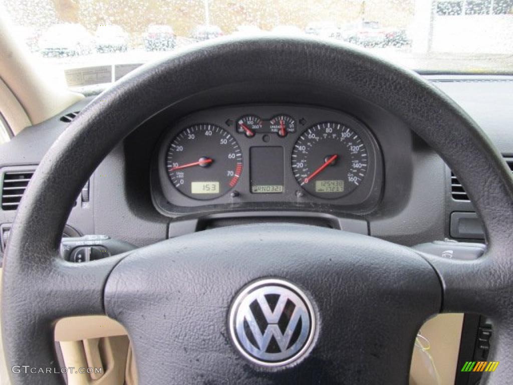 2000 Volkswagen Jetta GLS Sedan Beige Steering Wheel Photo #46492821