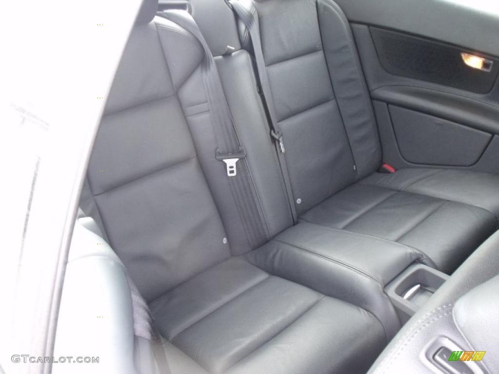 Off Black Interior 2010 Volvo C70 T5 Photo #46493145