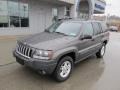 Graphite Metallic - Grand Cherokee Laredo 4x4 Photo No. 2