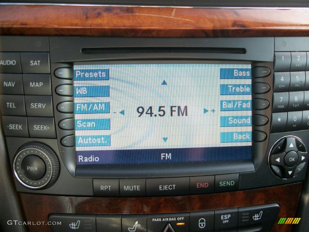 2004 Mercedes-Benz E 320 4Matic Sedan Controls Photo #46495026