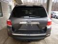 2011 Magnetic Gray Metallic Toyota Highlander SE 4WD  photo #3