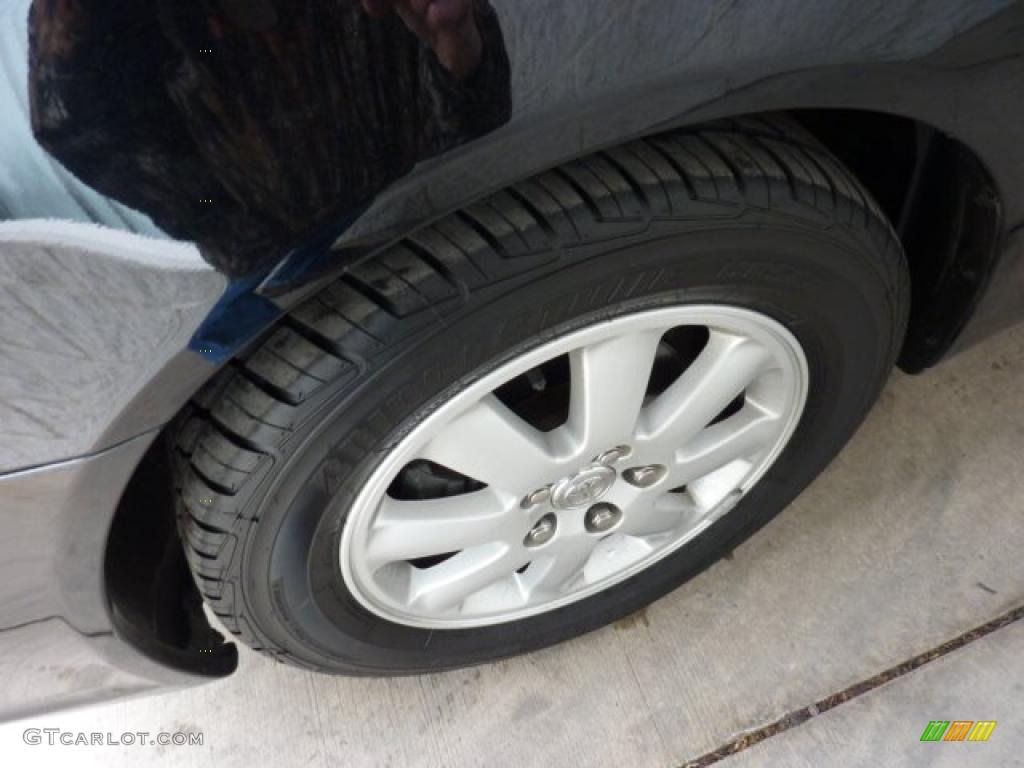 2004 Camry XLE - Black / Stone photo #7