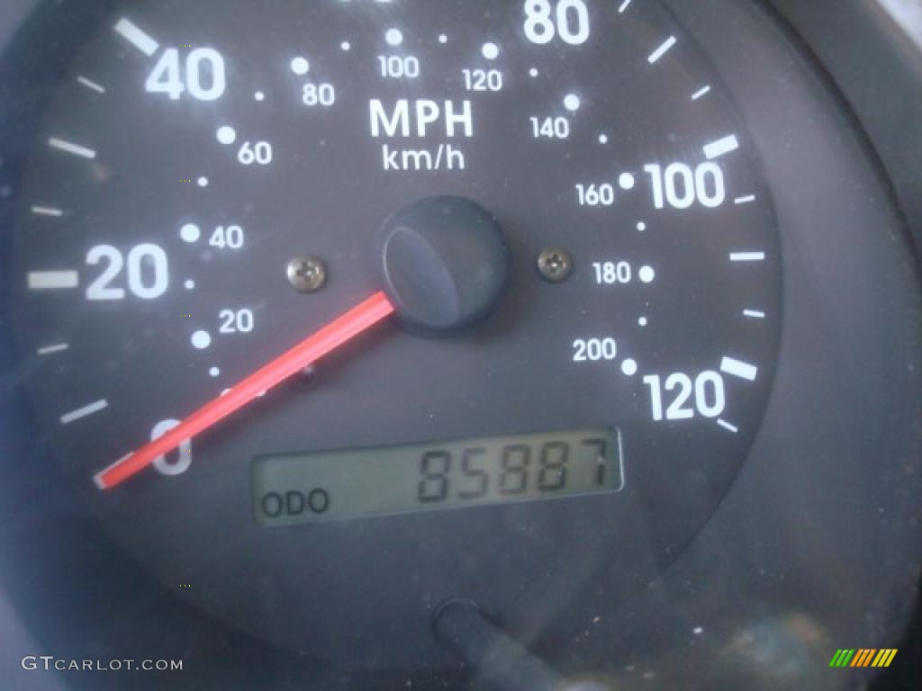 2002 Sportage  - Black / Gray photo #16