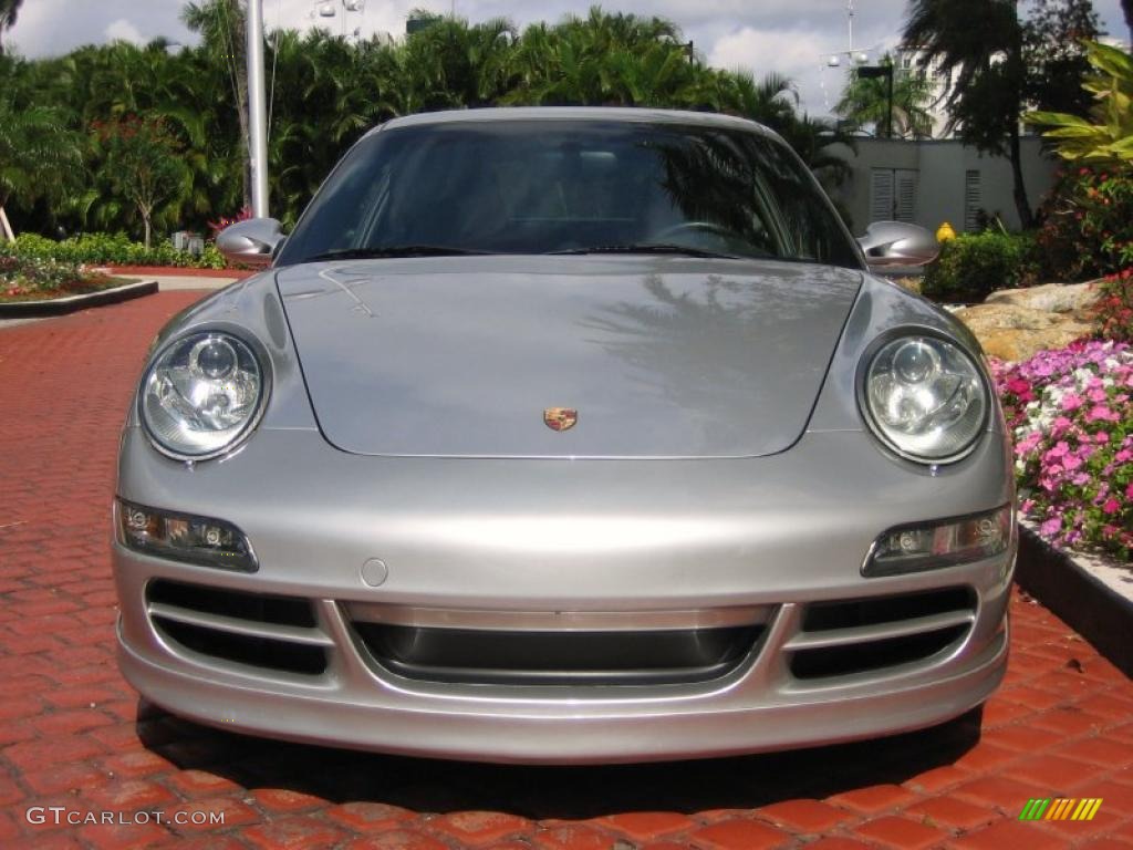 Arctic Silver Metallic 2007 Porsche 911 Carrera 4 Coupe Exterior Photo #46497984