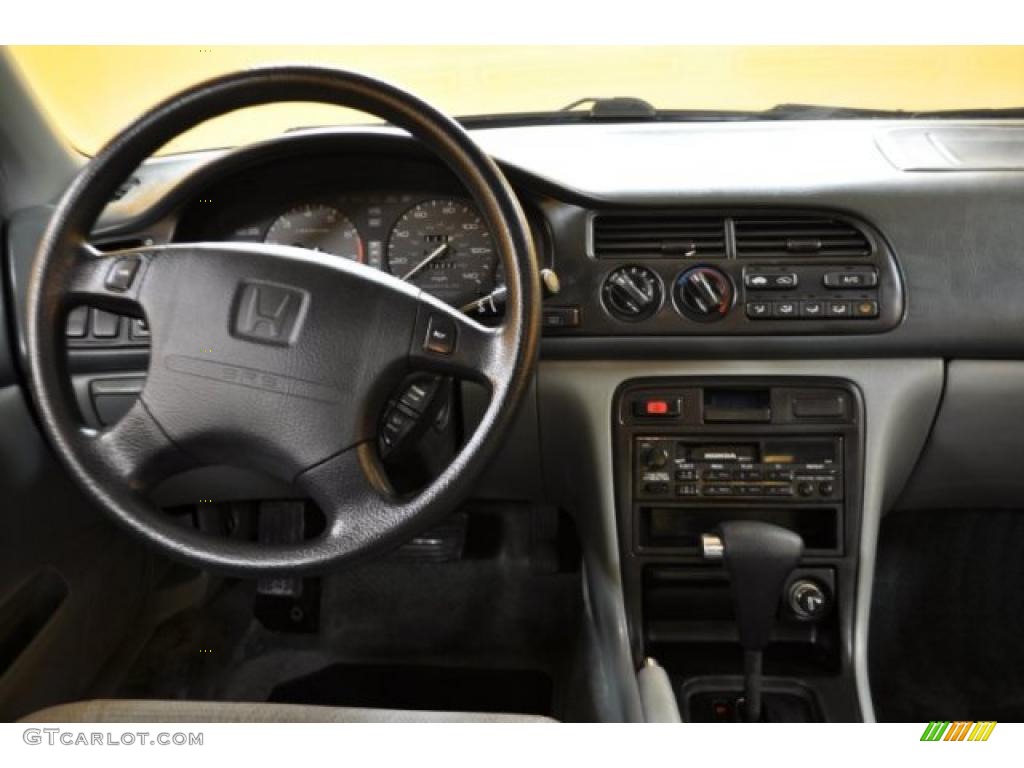 1996 Accord LX Sedan - Dark Eucalyptus Green Pearl Metallic / Gray photo #5