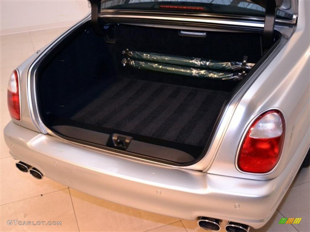 2004 Bentley Arnage T-24 Mulliner Trunk Photo #46501571