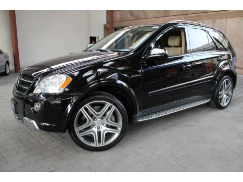 2009 Mercedes-Benz ML 63 AMG 4Matic Data, Info and Specs
