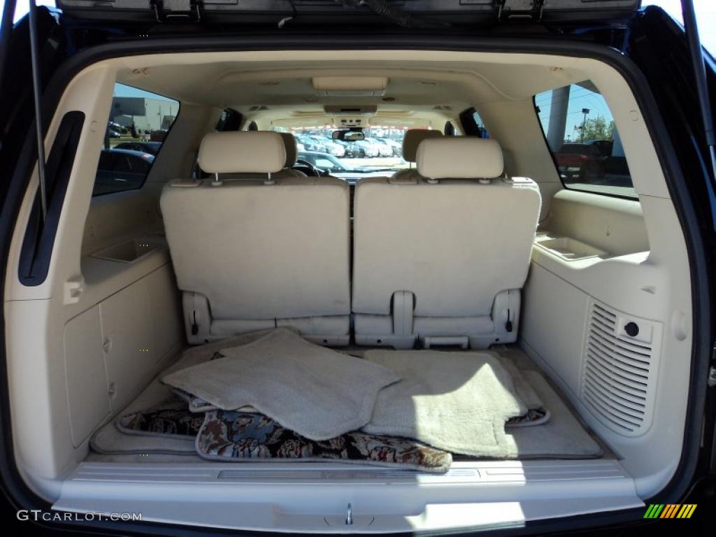 2008 Cadillac Escalade ESV Trunk Photo #46506206