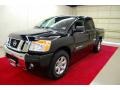 Galaxy Black - Titan SE Crew Cab Photo No. 3