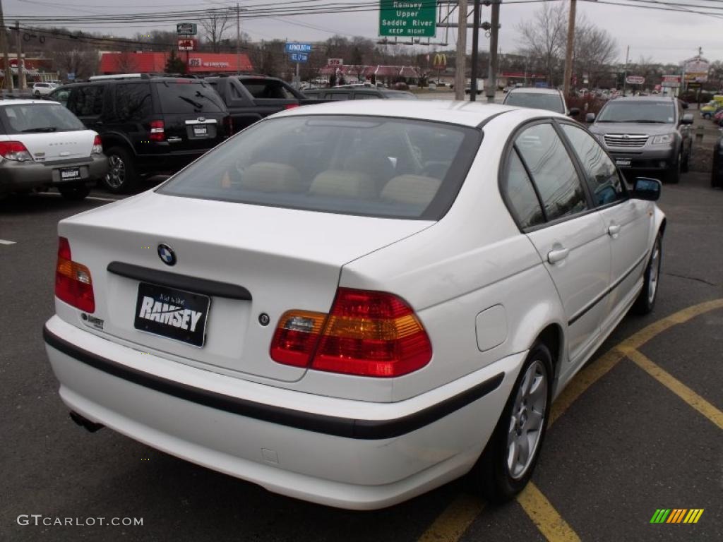 2003 3 Series 325xi Sedan - Alpine White / Sand photo #5