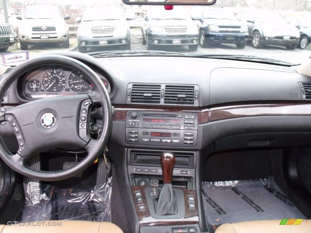 2003 3 Series 325xi Sedan - Alpine White / Sand photo #18