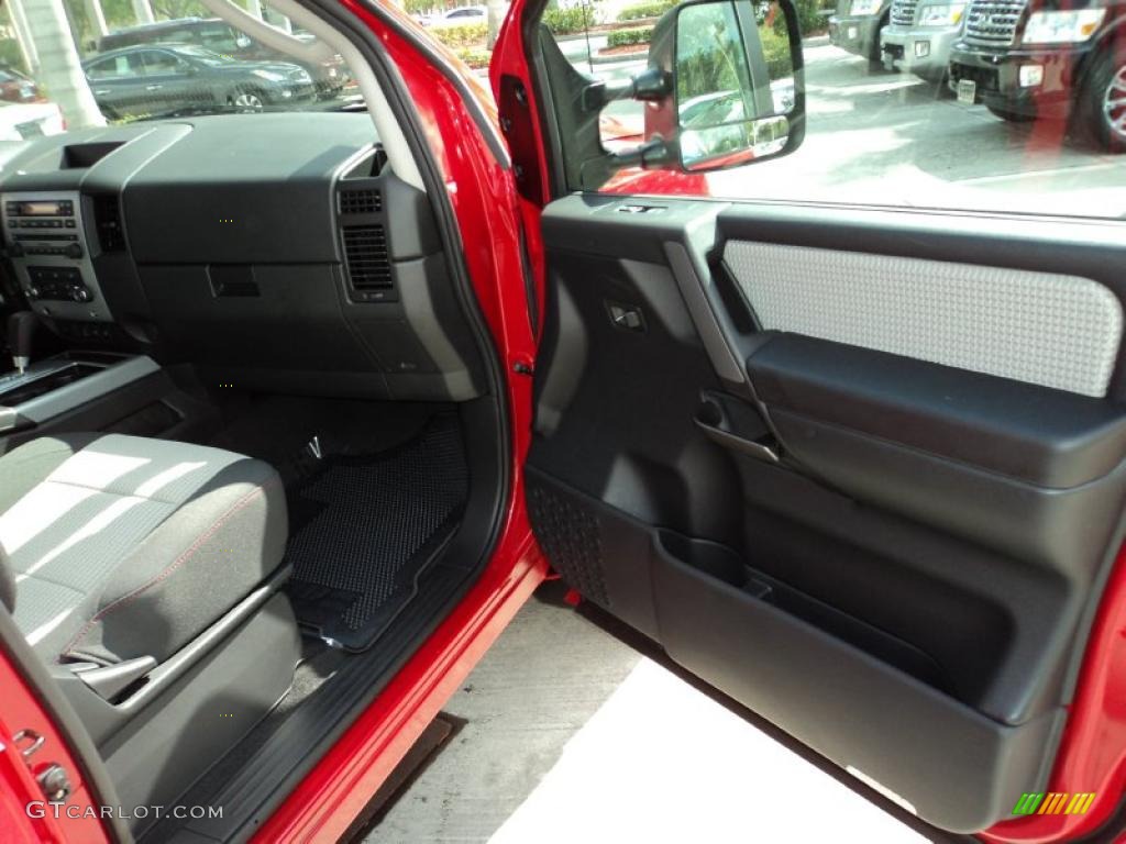 2010 Titan PRO-4X Crew Cab 4x4 - Red Alert / Charcoal photo #20