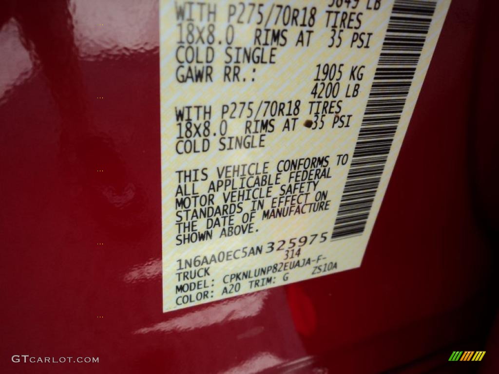 2010 Titan PRO-4X Crew Cab 4x4 - Red Alert / Charcoal photo #31