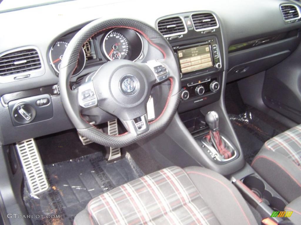 Interlagos Plaid Cloth Interior 2010 Volkswagen Gti 2 Door