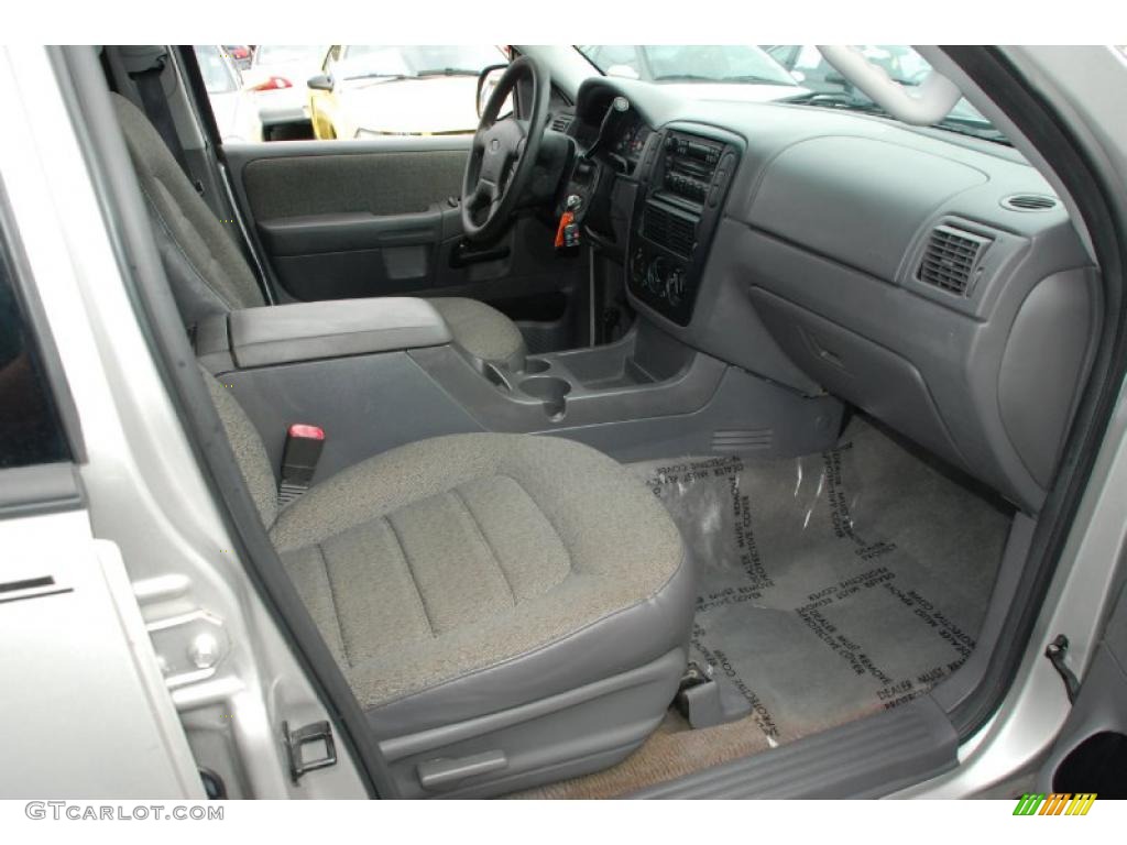 Graphite Interior 2004 Ford Explorer XLS Photo #46510622