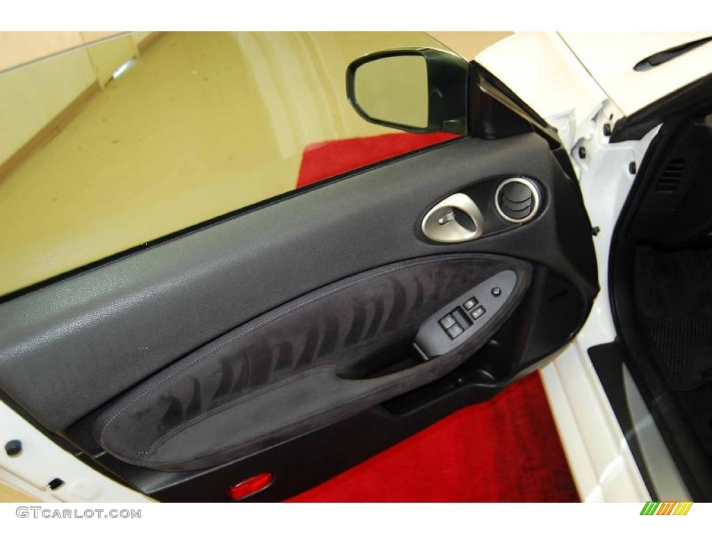 2009 Nissan 370Z Sport Touring Coupe Black Leather Door Panel Photo #46510919