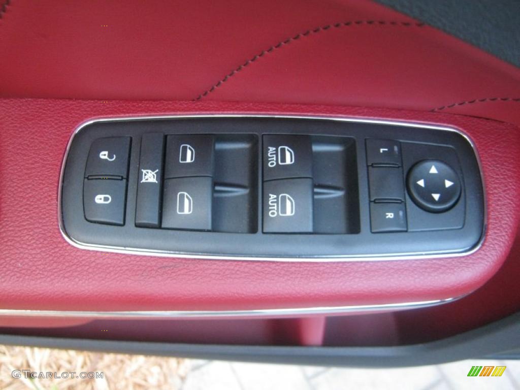 2011 Dodge Charger R/T Plus Controls Photo #46511696