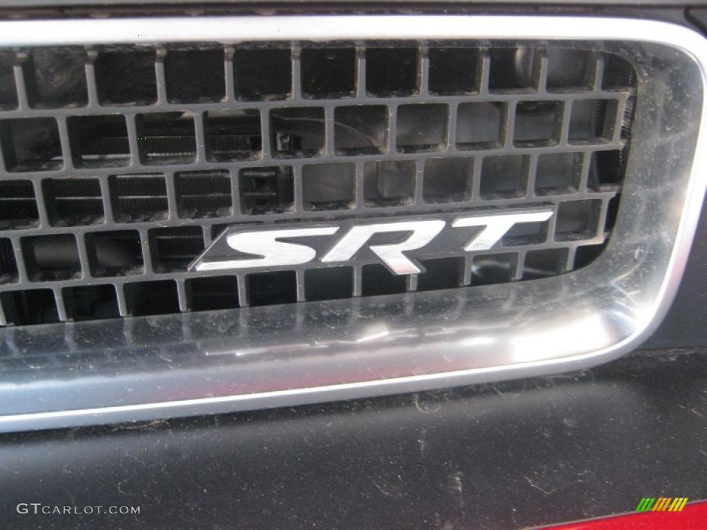 2011 Challenger SRT8 392 - Redline 3-Coat Pearl / Dark Slate Gray photo #19