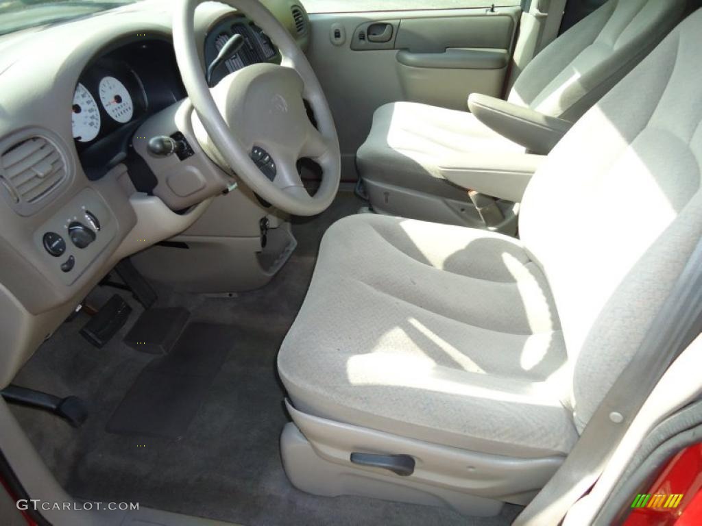 Taupe Interior 2003 Dodge Caravan SXT Photo #46513920