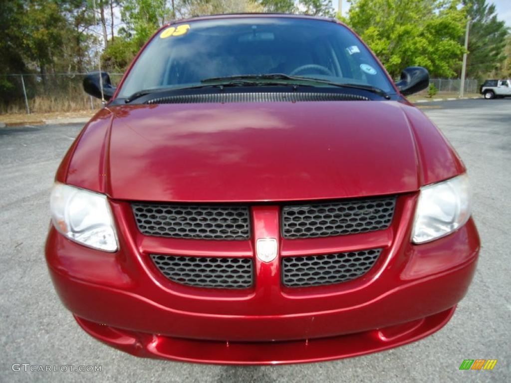 2003 Caravan SXT - Inferno Red Tinted Pearl / Taupe photo #19