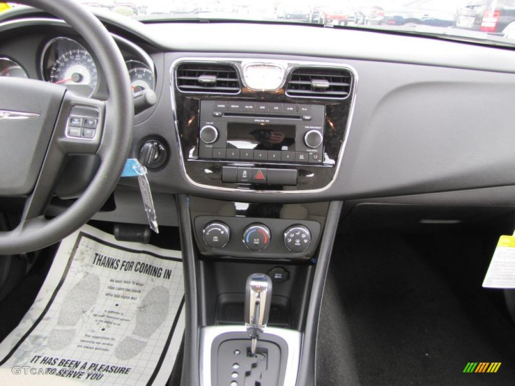 2011 Chrysler 200 LX Black/Light Frost Beige Dashboard Photo #46514310