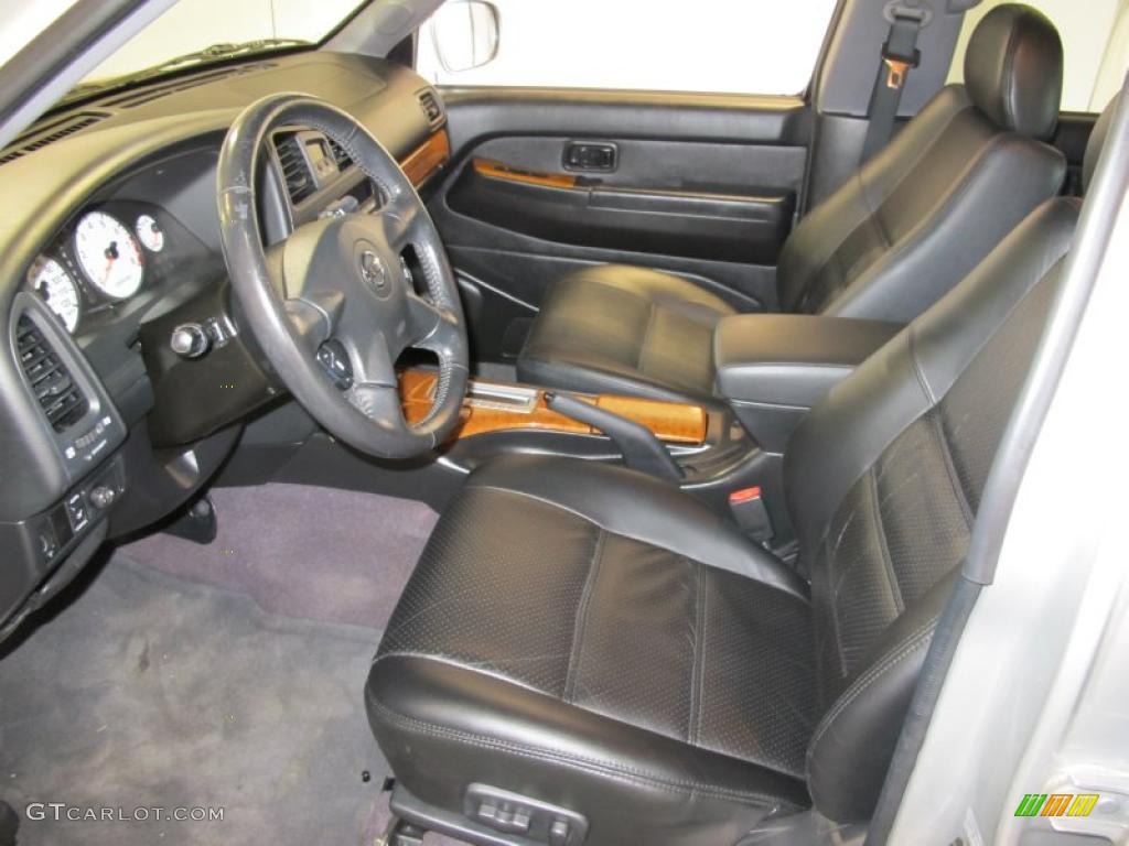 Nissan pathfinder 2003 interior colors #7