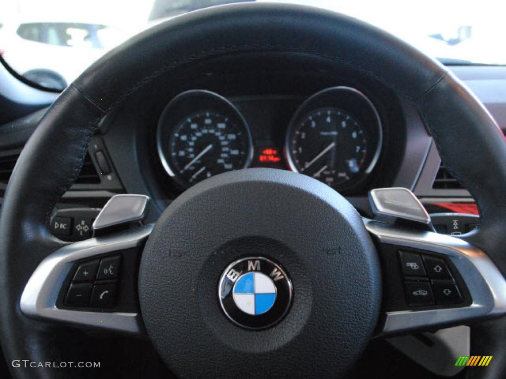 2010 BMW Z4 sDrive35i Roadster Controls Photo #46515936