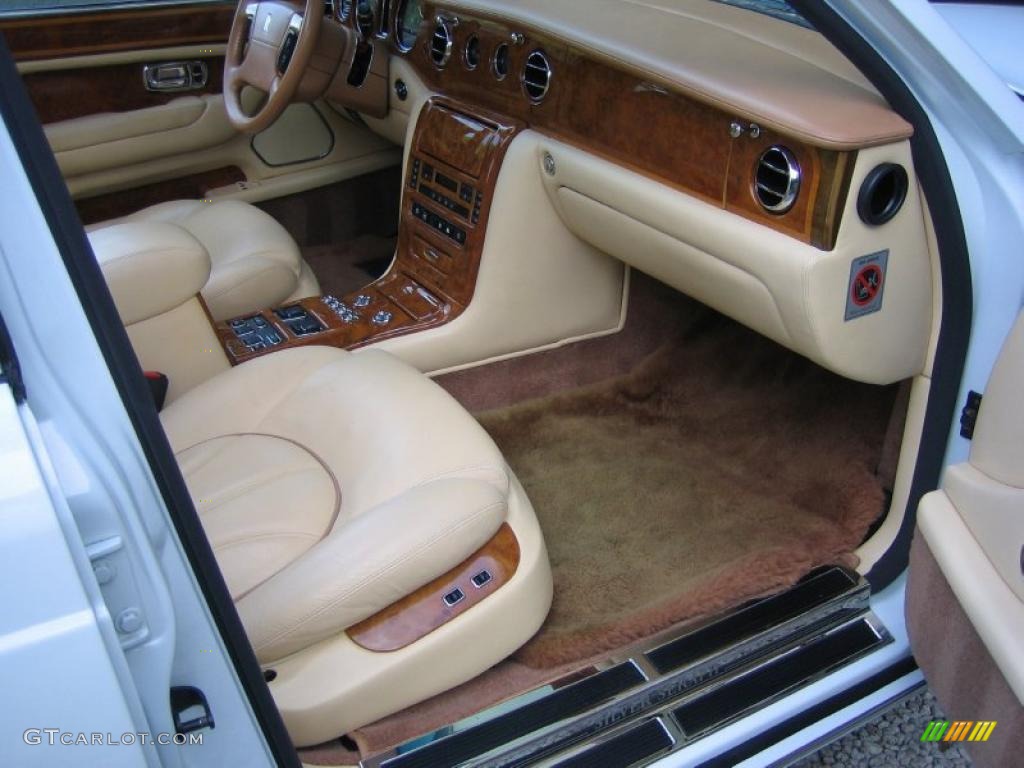Magnolia Interior 2000 Rolls-Royce Silver Seraph Standard Silver Seraph Model Photo #46516158