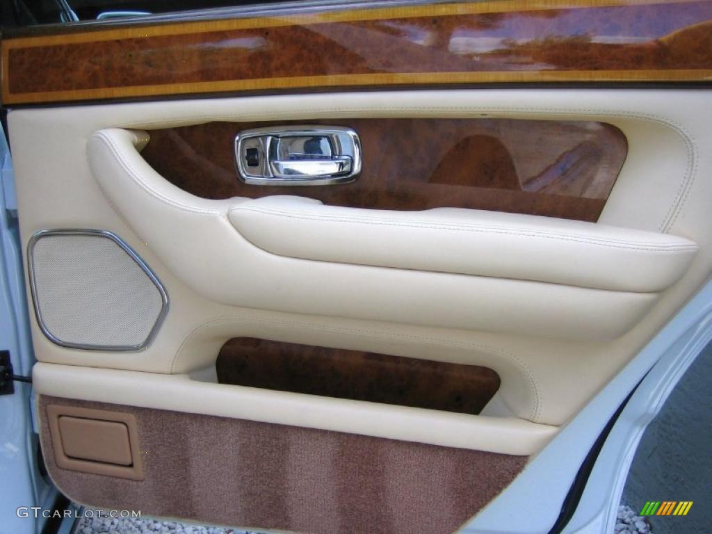 2000 Rolls-Royce Silver Seraph Standard Silver Seraph Model Magnolia Door Panel Photo #46516401