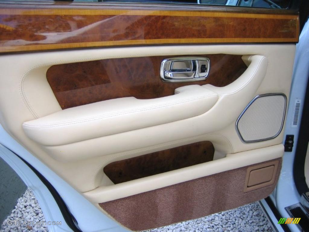 2000 Rolls-Royce Silver Seraph Standard Silver Seraph Model Magnolia Door Panel Photo #46516416