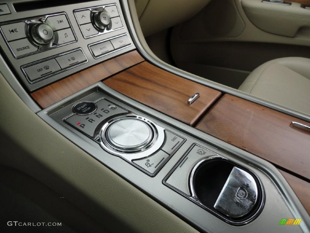 2010 Jaguar XF Sport Sedan 6 Speed Jaguar Sequential Shift Automatic Transmission Photo #46517505