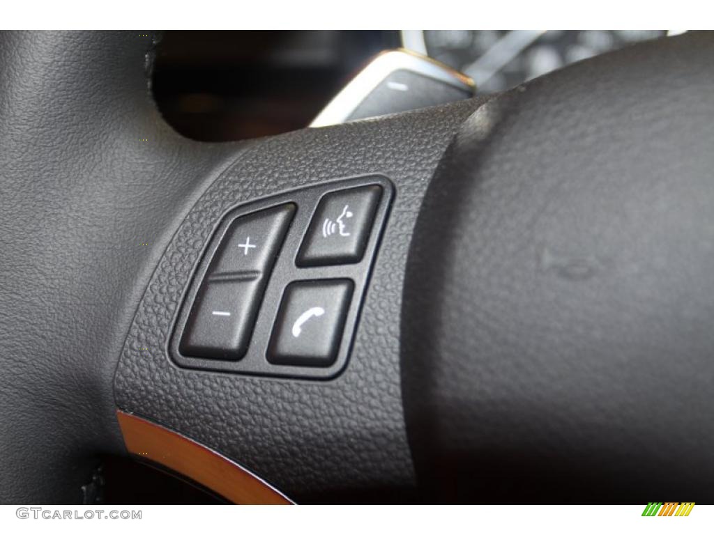 2011 BMW 3 Series 335i Convertible Controls Photo #46518408