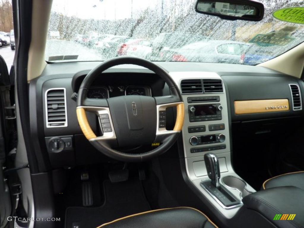 2008 Lincoln MKX AWD Charcoal Black Dashboard Photo #46520514