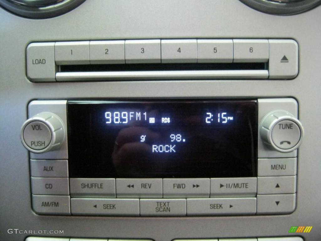 2007 Lincoln MKZ Sedan Controls Photo #46523406