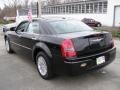 Brilliant Black Crystal Pearl - 300 Touring Photo No. 5