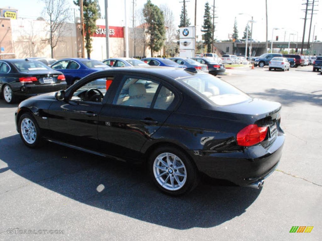 2010 3 Series 328i Sedan - Jet Black / Beige photo #12