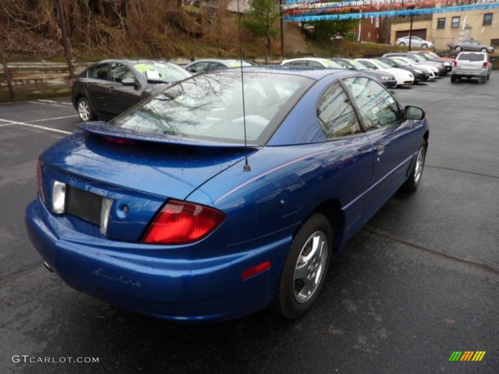 2004 Sunfire Coupe - Electric Blue Metallic / Graphite photo #5