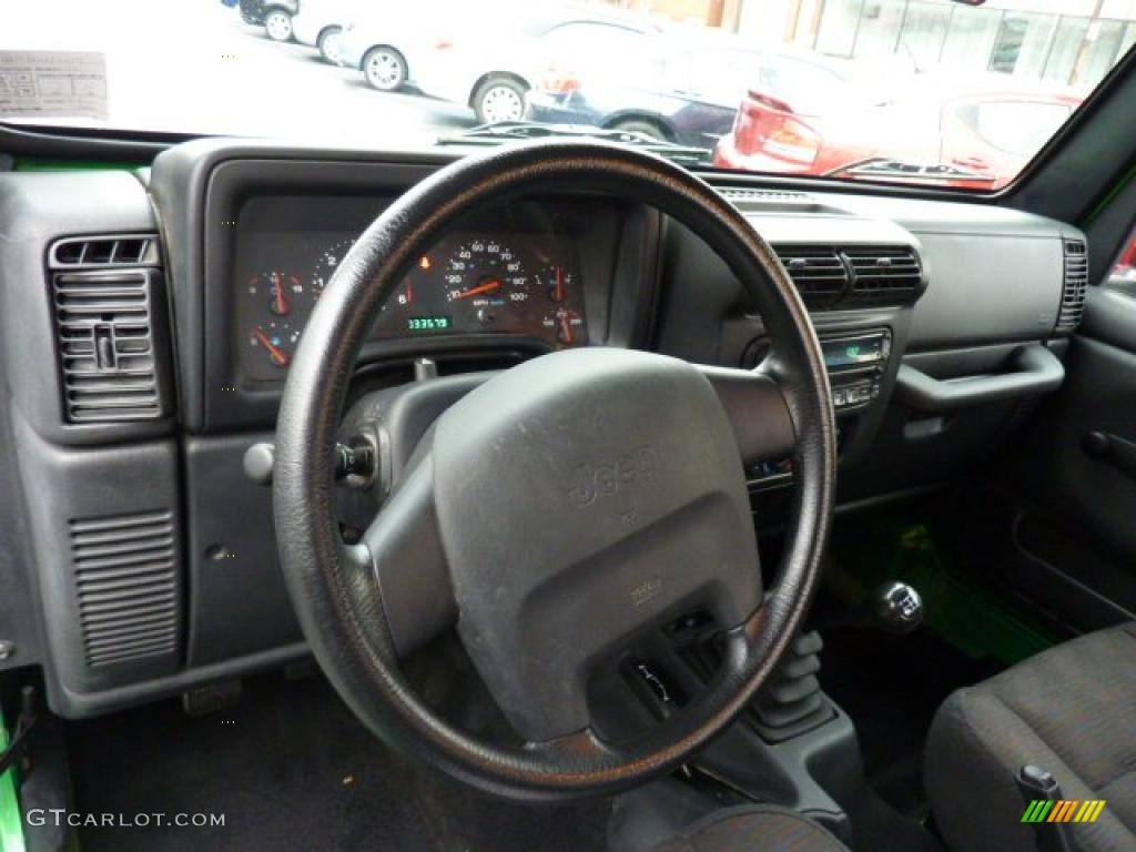 2004 Wrangler X 4x4 - Electric Lime Green Pearl / Dark Slate Gray photo #13