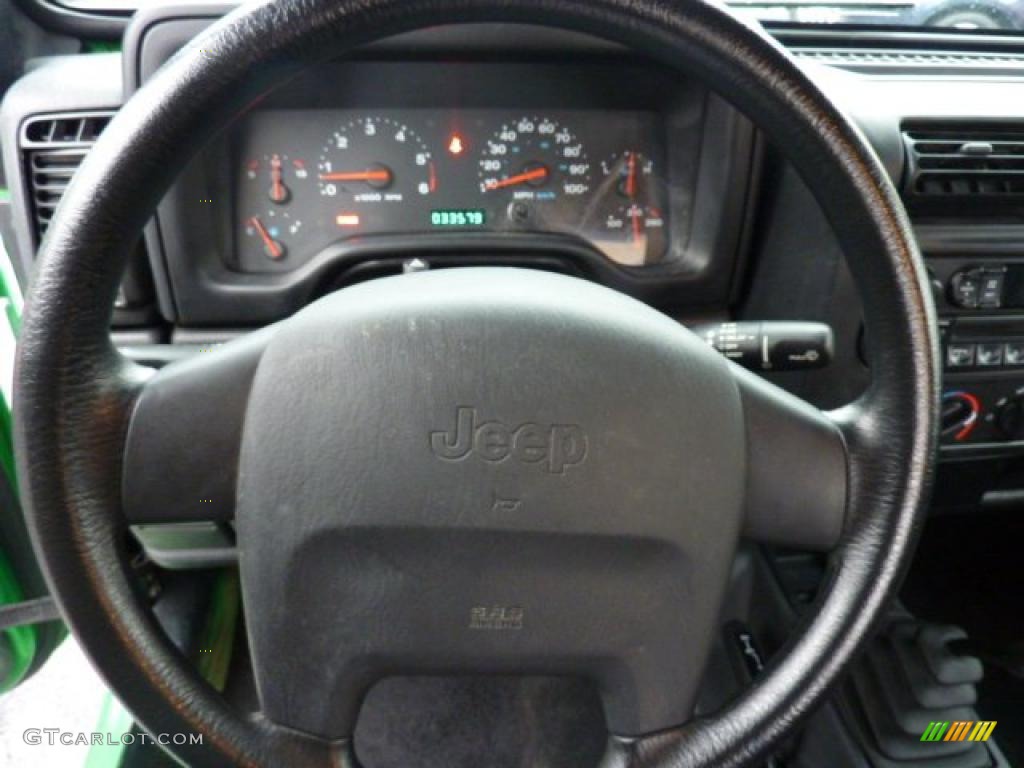 2004 Wrangler X 4x4 - Electric Lime Green Pearl / Dark Slate Gray photo #17