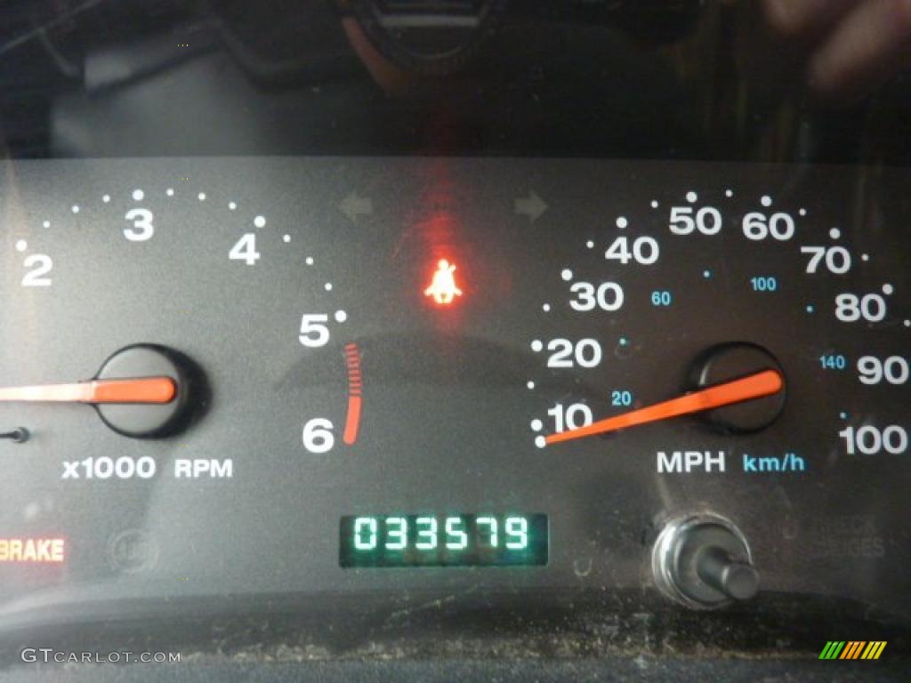 2004 Wrangler X 4x4 - Electric Lime Green Pearl / Dark Slate Gray photo #19