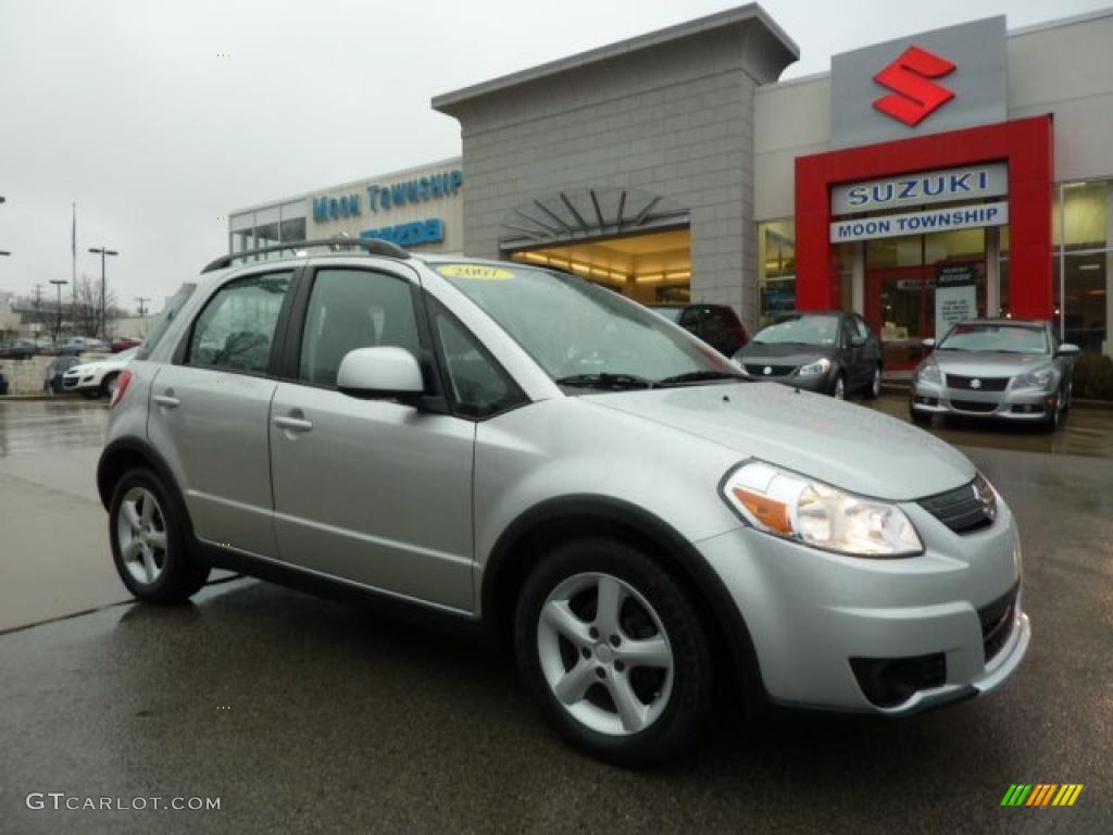 2007 SX4 Convenience AWD - Silky Silver Metallic / Black photo #1
