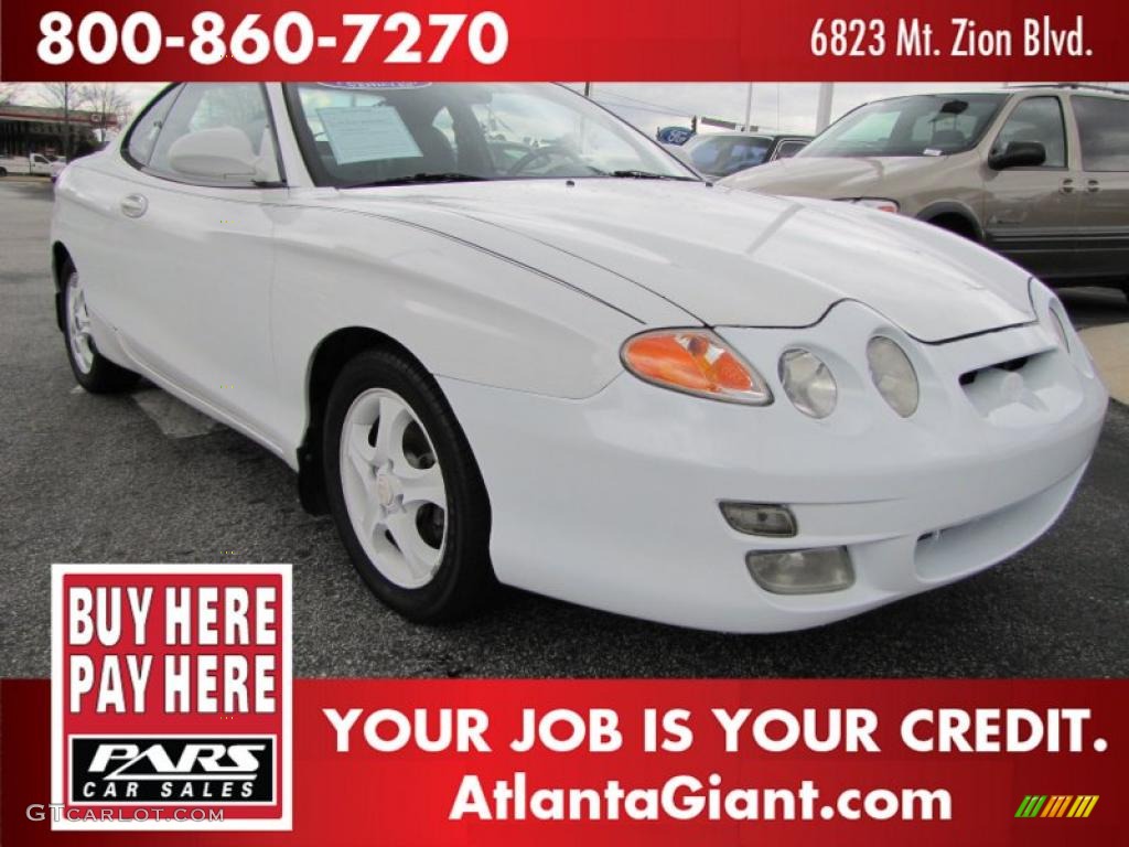 2001 Tiburon  - Nordic White / Black/Gray photo #4