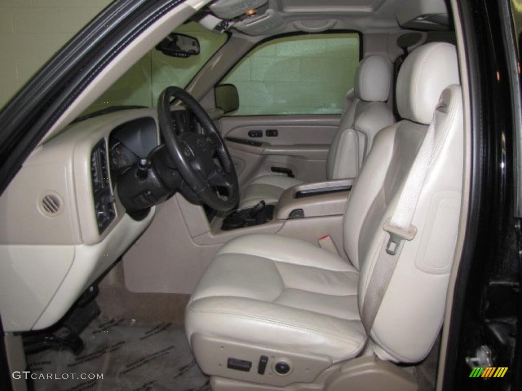 2005 Tahoe Z71 4x4 - Black / Tan/Neutral photo #12