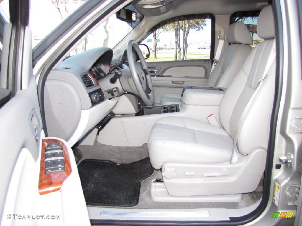 Light Titanium Interior 2009 Chevrolet Avalanche LT Photo #46533204
