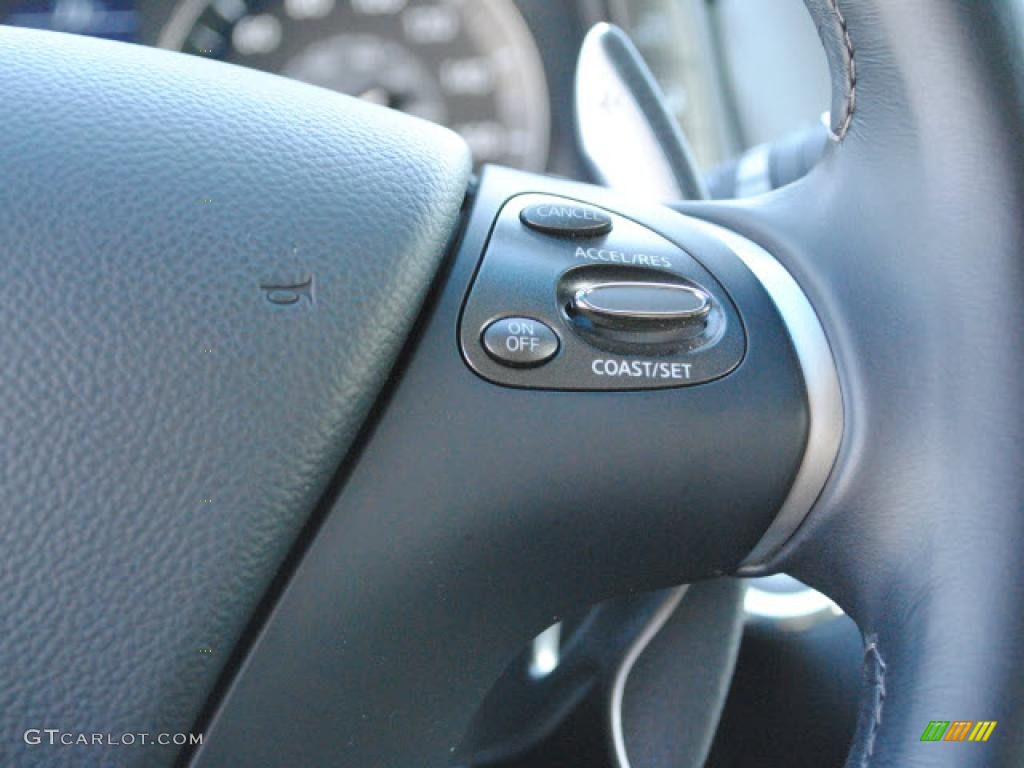 2011 Infiniti M 56 S Sedan Controls Photo #46533843